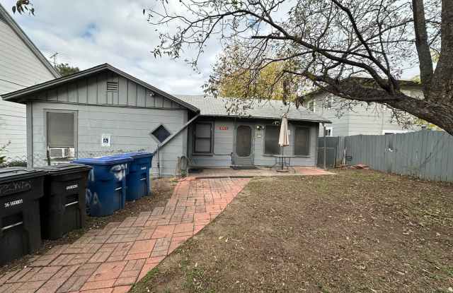 2-BEDROOM DUPLEX IN MAHNCKE PARK photos photos