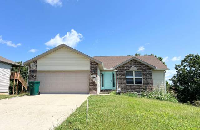 Fenced home close to FLW! photos photos