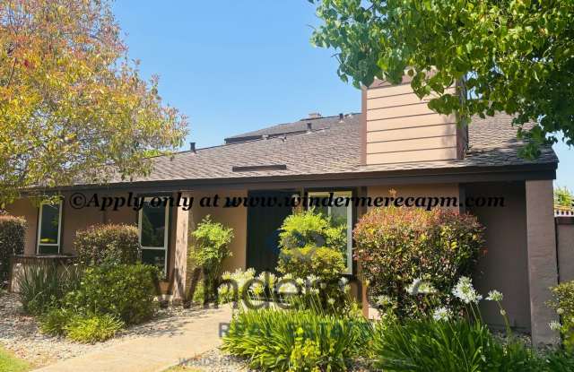 Charming 3-Bedroom Home in Prime West Sac Location! photos photos