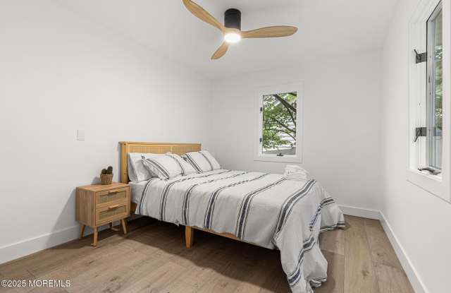 39 Upper Lakeview Avenue Gallery 4