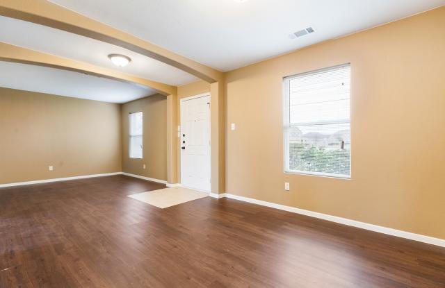 614 Hearthstone Dr Gallery 2