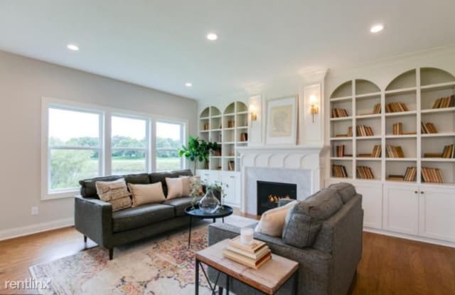 12470 Cottonwood St NW - 12470 Cottonwood St NW, Coon Rapids, MN 55448