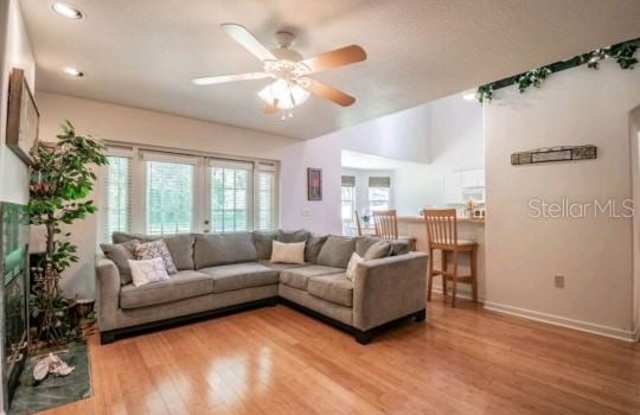 2507 VICTARRA CIRCLE Gallery 4