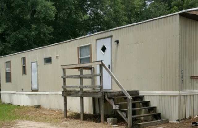 AVAILABLE NOW! NO PETS! $775 a month. Call 803-537-0185 photos photos