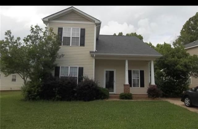 3626 Bullard St - 3626 Bullard Street, Charlotte, NC 28208