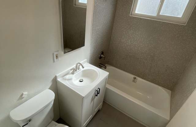 12514 Broadway Avenue - 12514 Broadway Avenue, Whittier, CA 90601