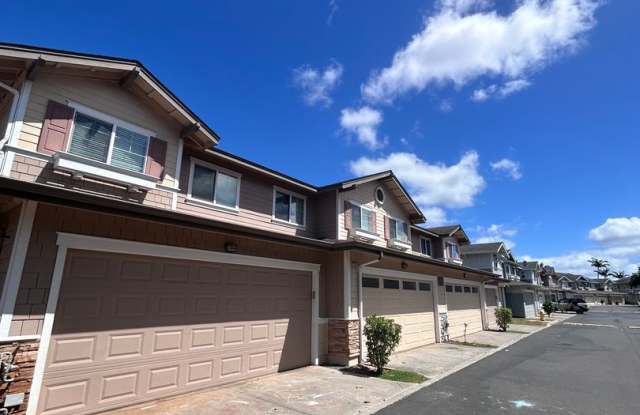 Spacious Spinnaker Place 3-Bedroom Townhome with Central AC & 2-Car Garage Gallery 1