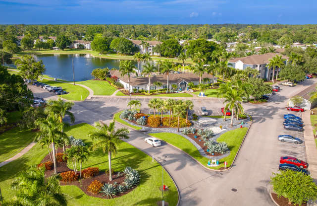 Grand Oaks at the Lake photos photos