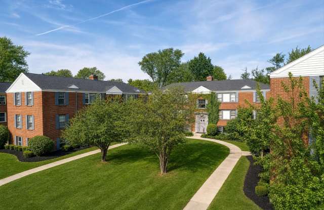 Highland View Apartments Gallery 1