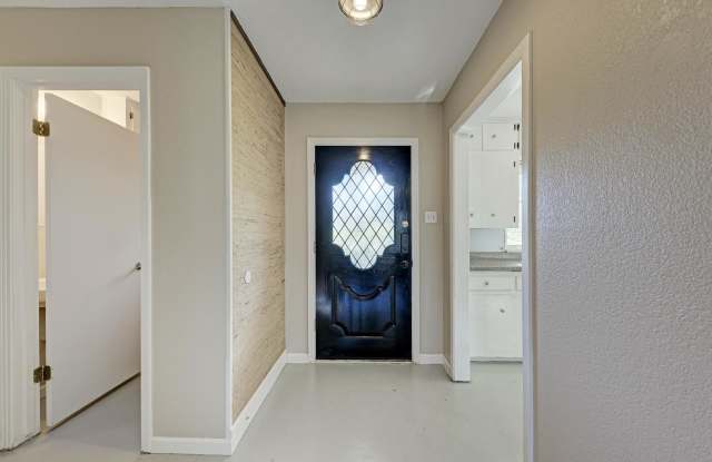 500-502 Hacienda Drive - 502 - 500 Hacienda Drive, San Leanna, TX 78748