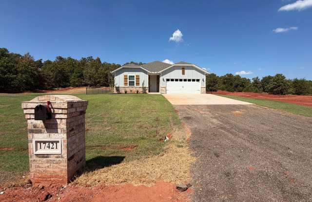 New Construction 3 Bedroom, 2 Bathroom Home on 2.01 Acre Lot in the Ridge Creek Addition! Gallery 1
