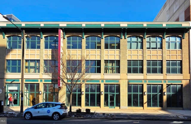 667 N BROAD Street unit: 1St Floor photos photos