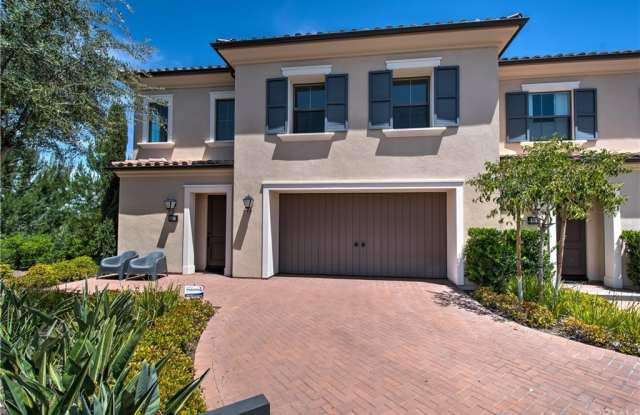 261 Rodeo - 261 Rodeo, Irvine, CA 92602