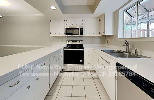 120 Spring Place Drive Gallery 2