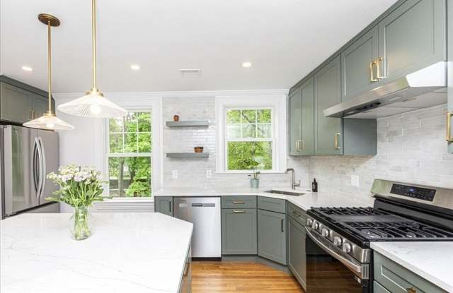 247 Hale St 2 photos photos 247 Hale St 2 photos photos