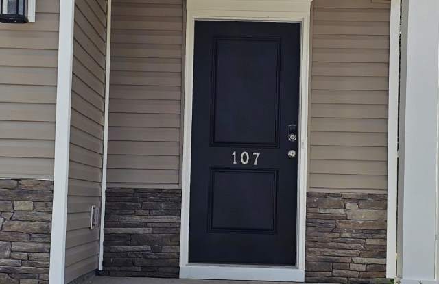 107 Paddock Glen Dr photos photos