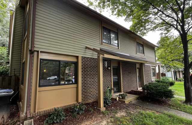 10673 SPRING OAK Court Gallery 2