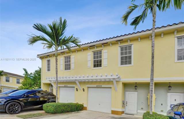 4029 NW 11th DR photos photos