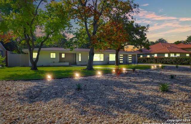 606 Antler Dr photos photos