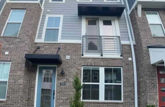 7233 Otley Drive - 7233 Otley Drive, Wetherington, OH 45069