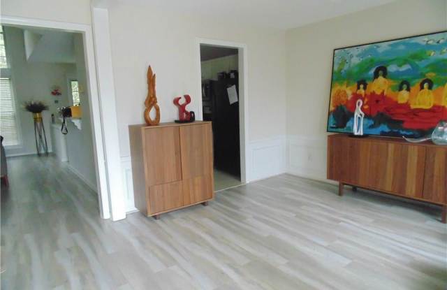 11455 Bentham Court Gallery 2