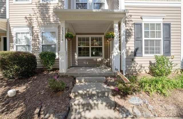 15316 Crossing Gate Drive Gallery 2