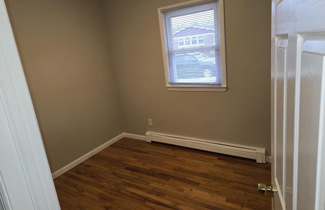 2008 Pine Meadow Avenue photos photos