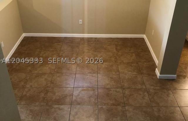 14264 SW 272nd Ln Gallery 4