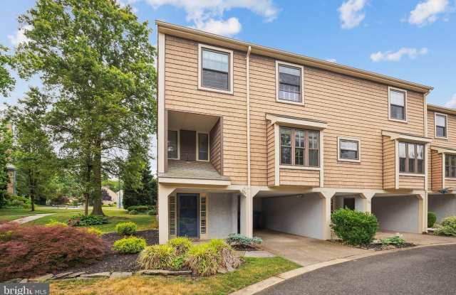 127 KINGS CROFT photos photos