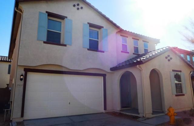 Naturally Well-Lit 4 bed/3 bath Single-Family Home in Highly Ranked Chandler Unified School District photos photos