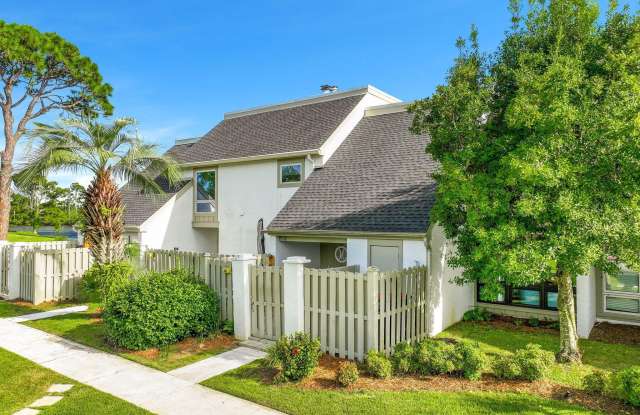 4305 Bay Point Road photos photos