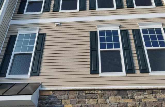 122 SEQUOIA DRIVE - 122 Sequoia Dr, Frederick County, VA 22602