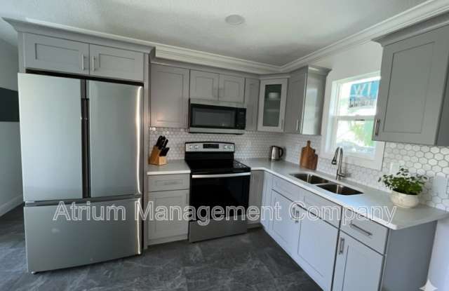 1410 Patrick St photos photos