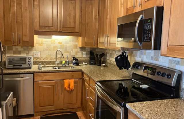 Fully Furnished 2BR Condo in Los Arroyos Compound – Internet Included, Utilities up to $100/mo Gallery 4