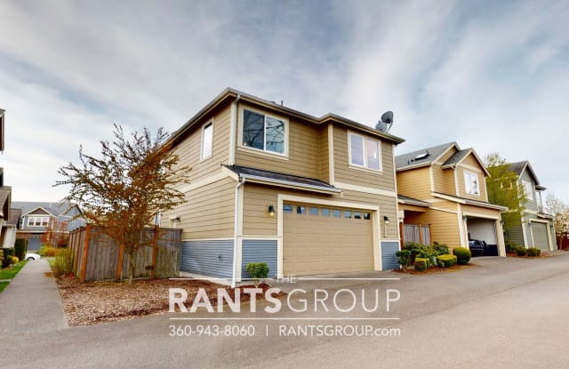 2313 43rd Ave SE - 2313 43rd Avenue Southeast, Puyallup, WA 98374