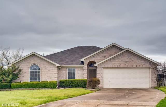 1707 Coastline Ln - 1707 Coastline Drive, Mansfield, TX 76063
