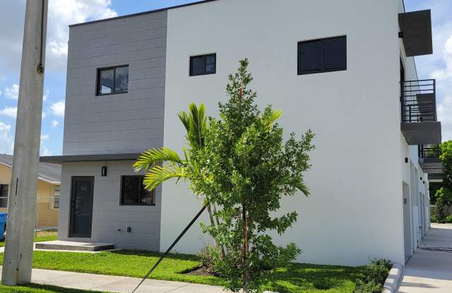 4140 Sw 18th St photos photos