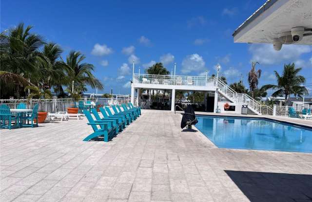 325 Calusa St photos photos 325 Calusa St photos photos