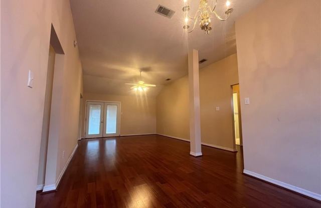 1363 Kilearn Drive Gallery 2