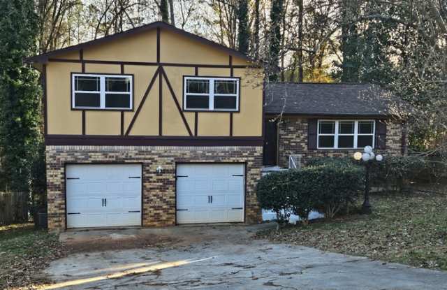 2325 Tarian Drive - 2325 Tarian Drive, Panthersville, GA 30034