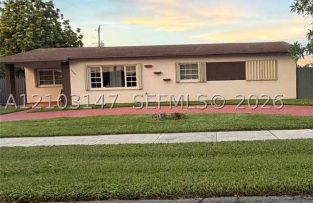 12255 SW 29th Ter Gallery 1