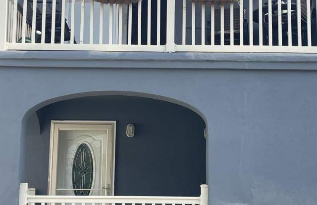 9704 Ventnor Ave photos photos