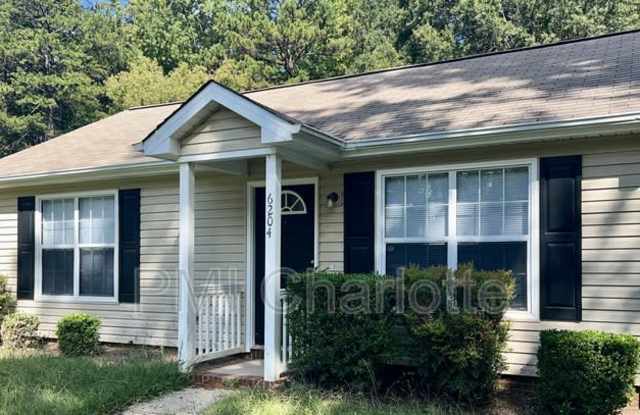 6204 Easter Ln Gallery 1