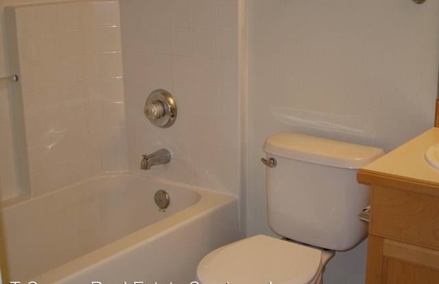 16203 NE 90th Ct Gallery 4