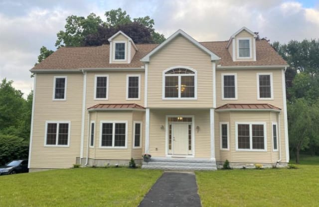 7 Wyman Rd - 7 Wyman Road, Lexington, MA 02420