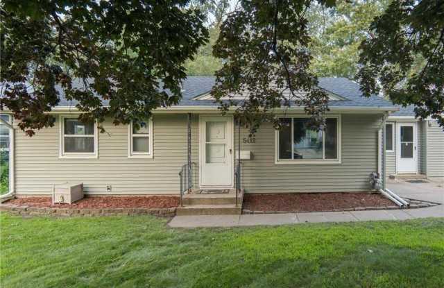 5412 Maryland Avenue N Gallery 1