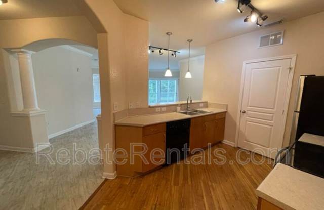 8290 Gate Parkway Gallery 3