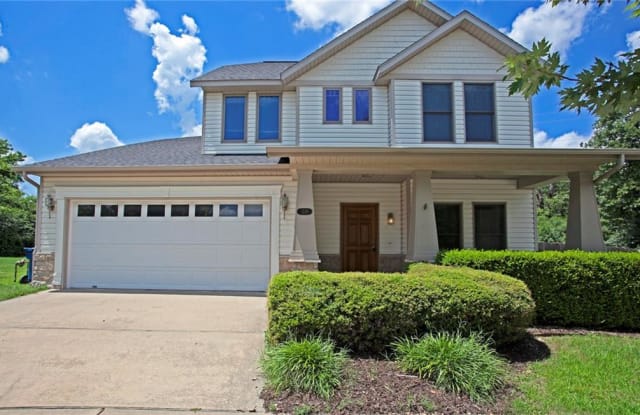 1519  NE Young  AVE - 1519 Northeast Young Avenue, Bentonville, AR 72712