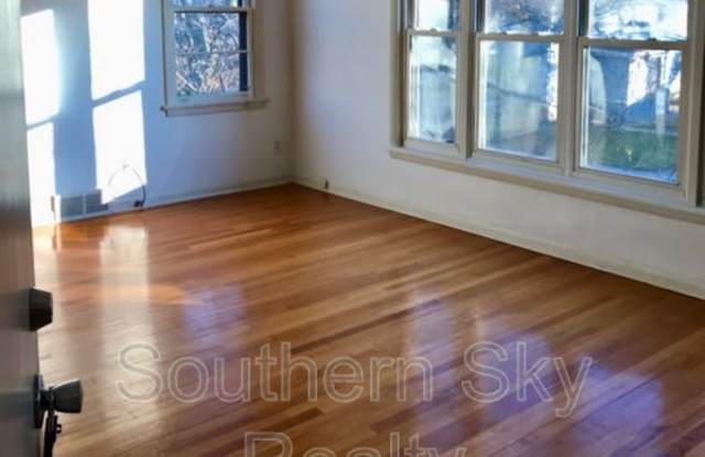873 Elmore Avenue Gallery 4