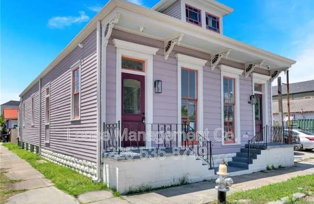 1802 Franklin Avenue photos photos